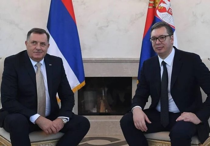 Predsjednik Srbije se sastao sa članom Predsjedništva BiH: Vučić Dodiku rekao da se vrate u institucije BiH, obećao mu i novac