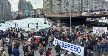 Protesti širom Srbije, blokiran granični prelaz sa BiH