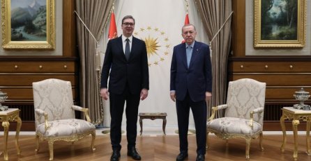 SASTANAK U TURSKOJ: Erdogan svečno dočekao Aleksandra Vučića