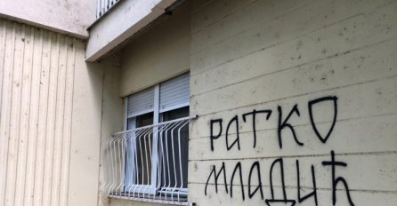 U Pljevljima Bošnjaci teško funkcionišu, obećano uklanjanje grafita Mladiću