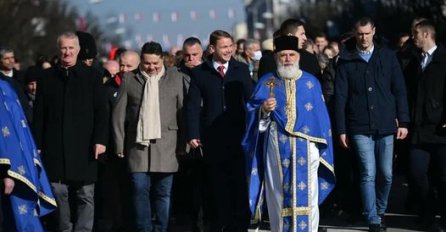 Mijatović: Birali smo gradonačelnika, a izabrali popa