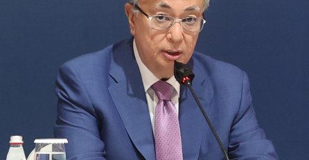 OVA SLIKA JE DANAS POSTALA HIT NA BALKANU: Na koga vas podsjeća predsjednik Kazahstana?