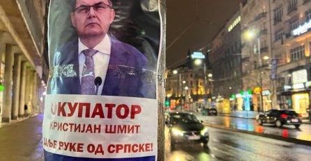 Beograd izlijepljen plakatima Schmidta: 'Dalje ruke od RS'