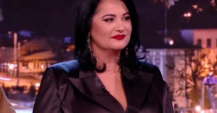 JANA PRVI PUT U JAVNOSTI NAKON TRAGEDIJE: U crnini i sa tugom na licu, EVO KAKO IZGLEDA (FOTO)