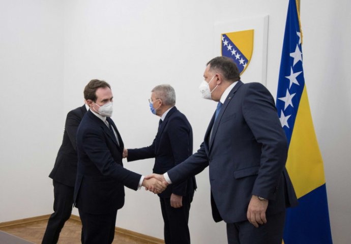 Dodik i Džaferović primili članove Odbora za vanjsku politiku britanskog Parlamenta