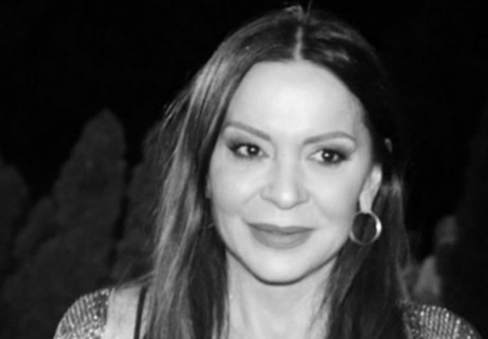 "Svih deset dana u bolnici mi je postavljala pitanja koja su joj sad jasna": Potresne riječi sveštenika na opelu Ksenije Vučić