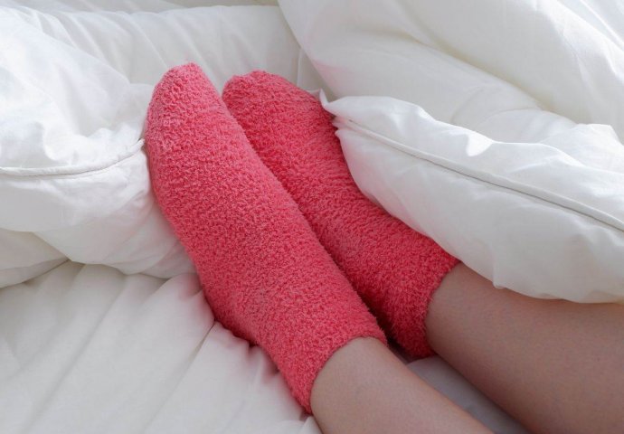 Da li je dobro spavati u čarapama: Stručnjak dao neočekivan odgovor