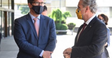 Satler se oprostio od ambasadora Nelsona: Zbogom i svaka čast, hvala za sjajan rad