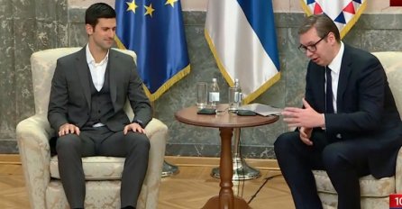 Internet se sprda sa slikom Vučića i Đokovića: Evo šta im ljudi pišu