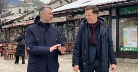 Ahmetović sa Fortom prošetao Baščaršijom