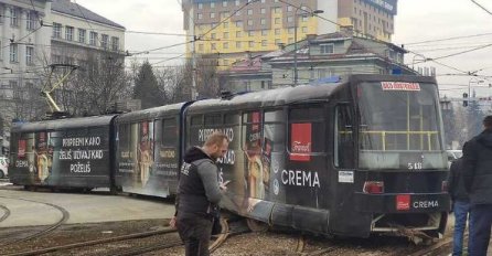 Sarajevo: Iskočio tramvaj iz šina kod američke ambasade