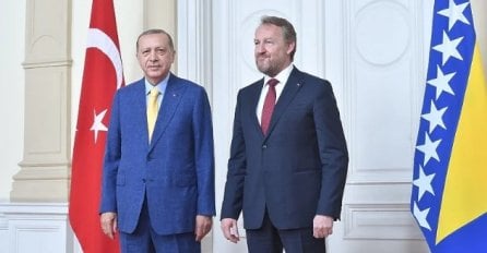 Izetbegović poželio Erdoganu brz oporavak, predsjednik Turske ga nazvao bratom