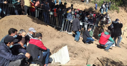 Rijeke ljudi na ispraćaju dječaka iz Maroka: Pogledajte potresne prizore