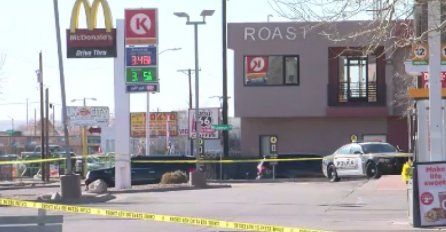 Horor u Novom Meksiku: Nepoznati muškarac vozio biciklo i nožem nasumično napadao ljude