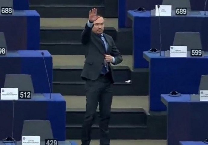 VELIKI SKANDAL U EVROPSKOM PARLAMENTU Bugarski zastupnik nacistički salutirao i vrijeđao kolege