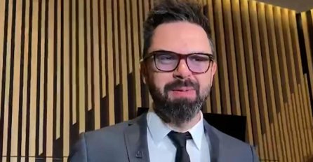 GRAŠO ZAPLAKAO U CRKVI TOKOM VJENČANJA! Pjevača ponijele emocije, poslije ovog nije mogao zadržati SUZE! (FOTO)