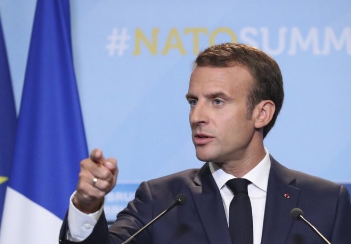 Macron poručio: Rusija mora odmah prekinuti svoje vojne operacije
