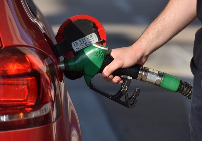 Iznenađenje za vozače u BiH za dobro jutro: Ovo su nove cijene goriva