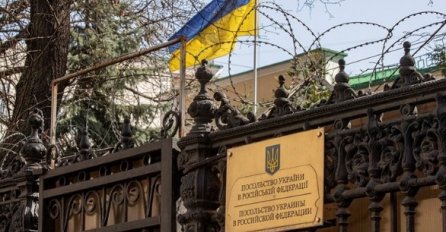 Osoblje ukrajinskog veleposlanstva evakuira se iz Rusije u Latviju