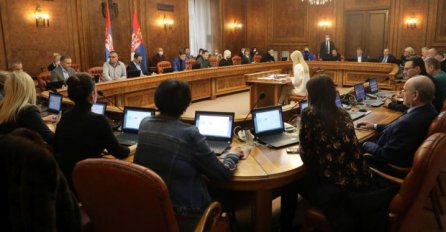 Vlada Srbije podržala teritorijalni integritet Ukrajine, bez sankcija za Rusiju