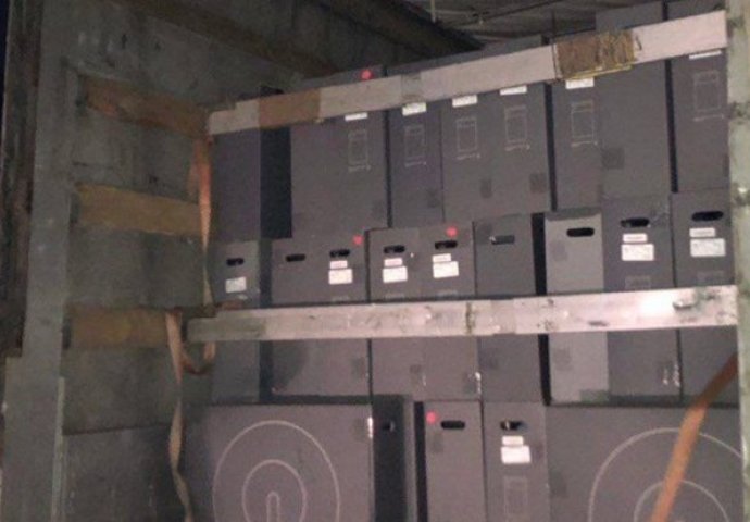 STIGLA POMOĆ UKRAJINI: Pogledajte šta je Musk poslao