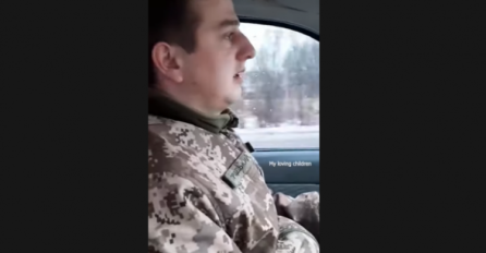 Dirljiva pjesma ukrajinskog vojnika dok odlazi na front (VIDEO)