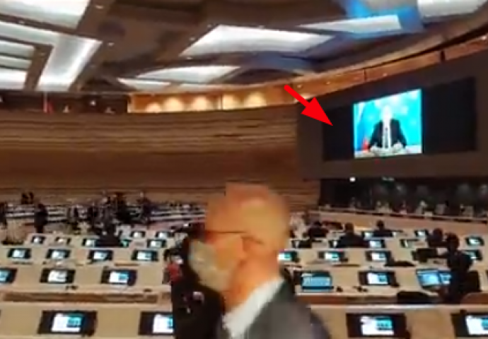 POGLEDAJTE ŠTA SU UČINILI EU DIPLOMATI KADA SE LAVROV DANAS JAVIO NA KONFERENCIJU: Ovo poniženje se ne pamti (VIDEO)