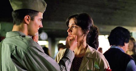 ZVIJEZDE FILMA KARAULA SRELE SE POSLIJE 15 GODINA NA FESTU: Da li biste prepoznali doktora SINIŠU i lijepu makedonsku glumicu