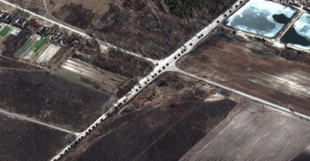 Zapeli u blatu, Ukrajinci tvrde da ih uništavaju iz zraka: ‘Udaramo po njima na tri načina‘