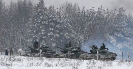 Ukrajinci: Rusi su raketirali Černihiv i pogodili dvije škole