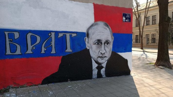 1646489710-1646482165-putin-mural-02-b-750x422-1-1