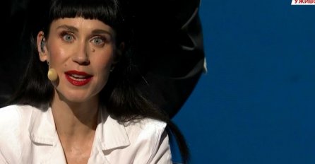 OVO JE MUŽ SRPSKE PREDSTAVNICE NA EUROVIZIJI, GODINAMA SU U SRETNOM BRAKU: Imaju dvoje djece, TEK DA ČUJETE ČIME SE BAVI (FOTO)