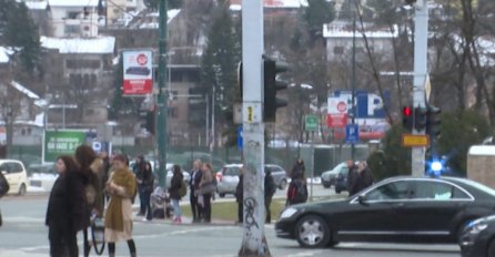 Bahato ponašanje Dodikove pratnje na ulicama Sarajeva, pogledajte šta su radili