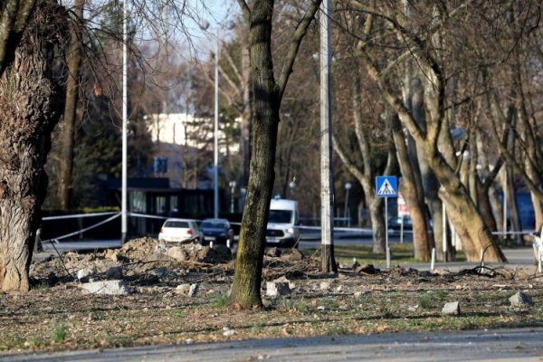 1646985607-pxl-110322-92438020-750x500