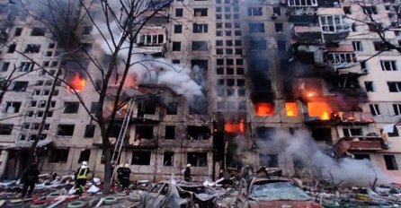 Raznesen stambeni blok u Kijevu, najmanje dvoje mrtvih (VIDEO)