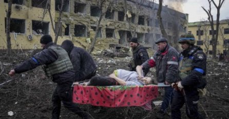 Umrla trudnica čija je slika obišla svijet nakon bombardiranja rodilišta