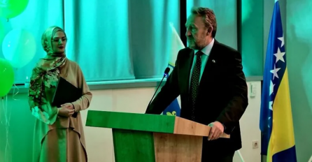 Izetbegović poručio mladim članovima SDA: Mi svaki problem na kraju riješimo