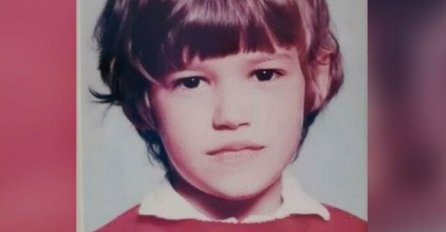 MAJKA JE STALNO ŠIŠALA NA "ŠERPA FRIZURU": Prepoznajete li pjevačicu sa slike, DANAS JE JEDNA OD NAJLJEPŠIH NA ESTRADI (FOTO)