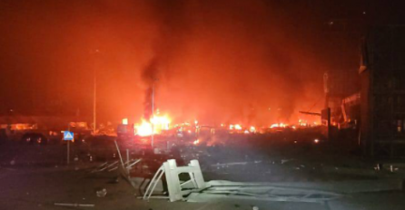 Rusi raketirali shopping centar u Kijevu, kamera uhvatila trenutak udara