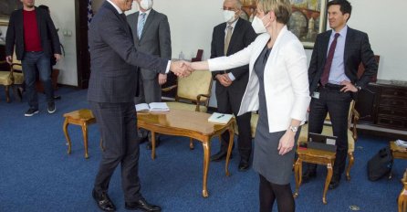 Novalić najavio čak dva povećanja penzija u FBiH tokom ove godine