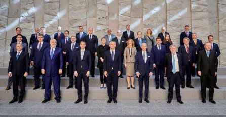 Izjava šefova država i vlada NATO-a: Putine, napusti Ukrajinu