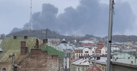 Rusi granatirali Lavov, historijski grad koji se nalazi 60 kilometara od Poljske
