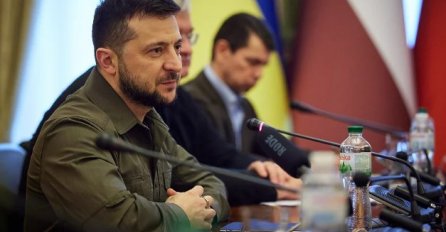 Zelenski traži jače oružje od NATO-a: Ne možemo obarati avione mitraljezima