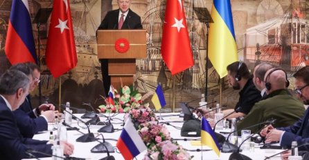 UDARNA ODLUKA RUSIJE! Hitno se oglasilo ministarstvo odbrane nakon pregovora, drastično smanjuju VOJNA DEJSTVA