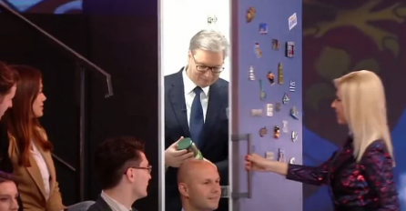 Vučić ponovo izašao iz frižidera i ušao u televizijski studio