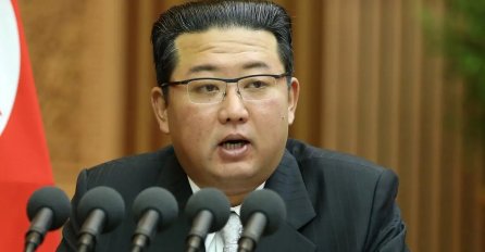Kim zaprijetio Južnoj Koreji: Krenete li na nas, uništit ćemo vas bez milosti