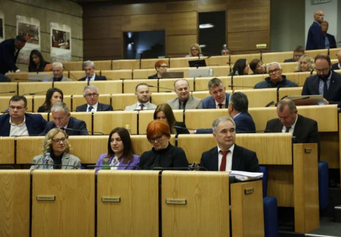 Najavljena vanredna sjednica Predstavničkog doma PFBiH, najavljene izmjene boračkih zakona