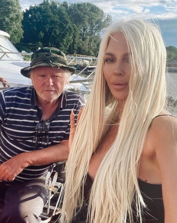 83071-dragan-karleusa-jelena-karleusa-instagram-iff