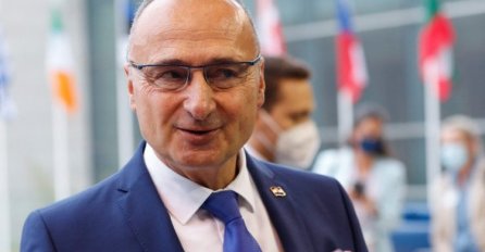 I Hrvatska protjeruje dio ruskih diplomata