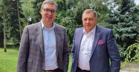Skandalozno: Dodik će se s Vučićem “dogovoriti” o učešću BiH na samitu u Tirani